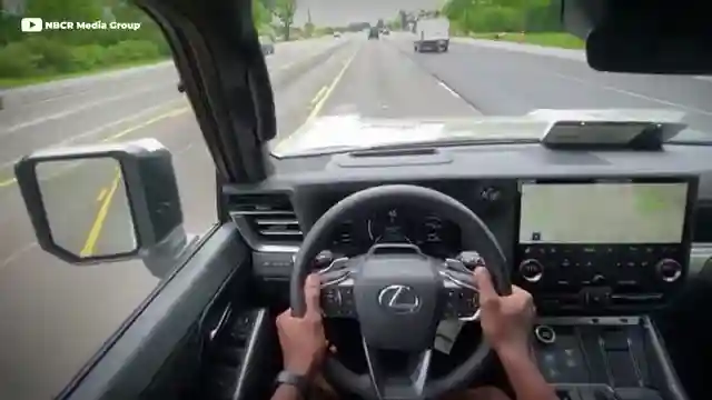 lexus-gx550-overtrail-rugged-luxury-and-off-road-adventure