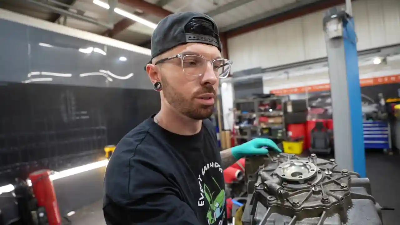 reviving-a-neglected-ferrari-engine-and-gearbox-rebuild-success