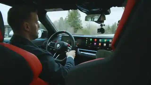 bmw-m5-touring-vs-audi-rs6-performance-and-design-comparison