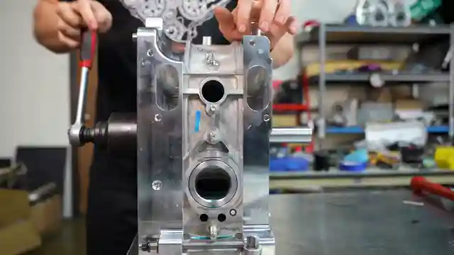 building-the-lightest-mazda-rotary-engine-precision-and-billet-components