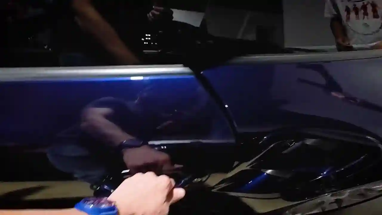 salomondrin-vlog-car-pickup-frustrations-mclaren-triumph-in-exciting-car-flipping-adventure