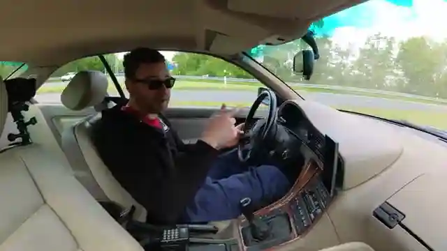 reviving-abandoned-car-mechanical-restoration-and-first-drive-after-14-years