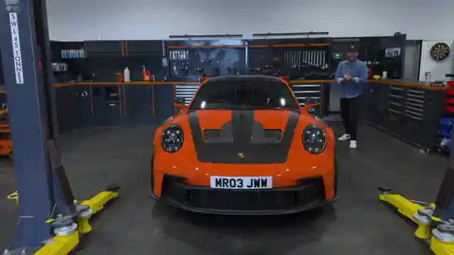 rebuilding-a-porsche-gt3-rs-a-1000-mile-journey-of-redemption