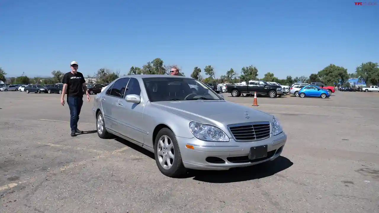affordable-luxury-cars-experience-opulence-on-a-budget-with-the-fast-lane-car