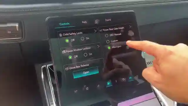 2025-cadillac-escalade-iq-review-power-luxury-and-technology