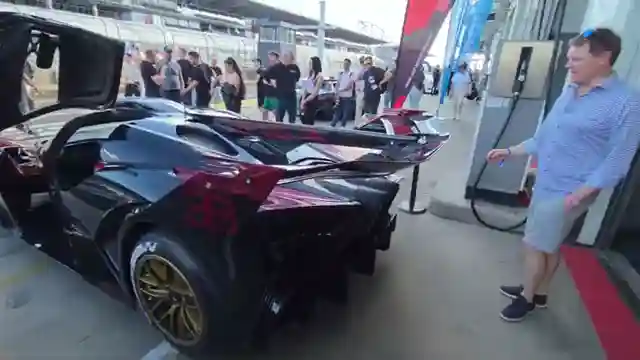 unleashing-the-bugatti-bel-hypercar-thrills-at-nurburgring