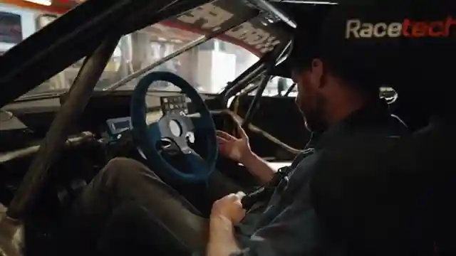 enhancing-racing-communication-stanceworks-installs-racing-radios-motorola-kit