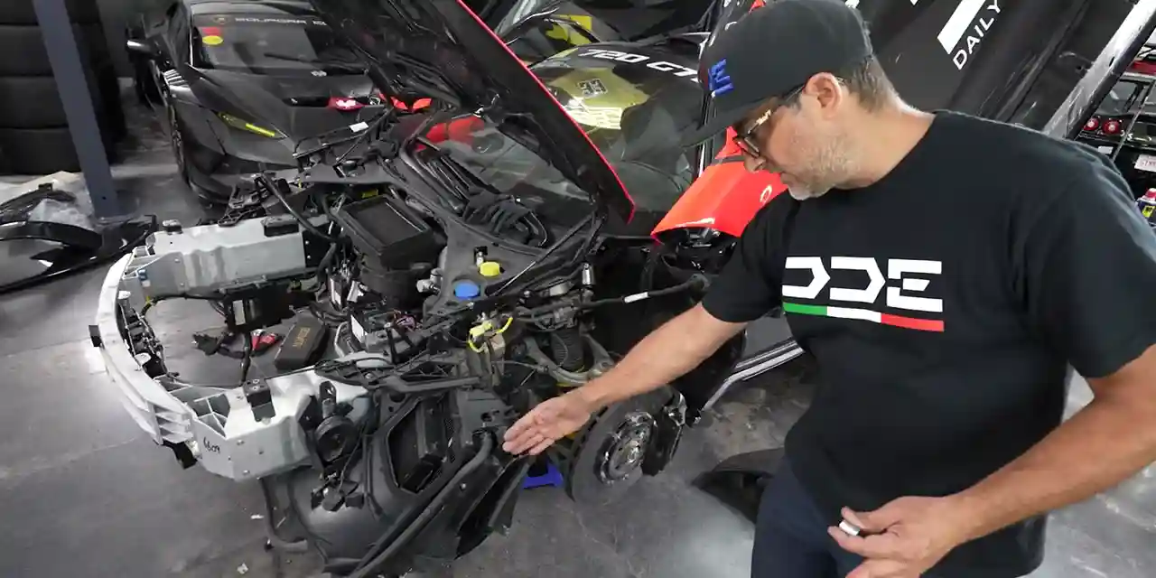 surprising-mike-dailydrivenexotics-unveils-stunning-720-body-kit-project-for-sema