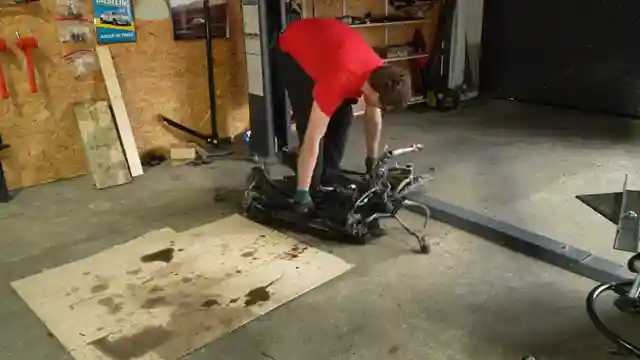 reviving-the-ultimate-oil-leaking-machine-bmw-e70x5-restoration-journey