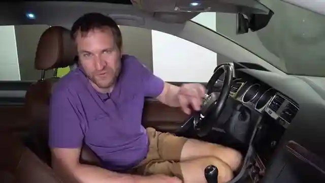 rare-2019-volkswagen-golf-alltrack-review-all-wheel-drive-manual-transmission
