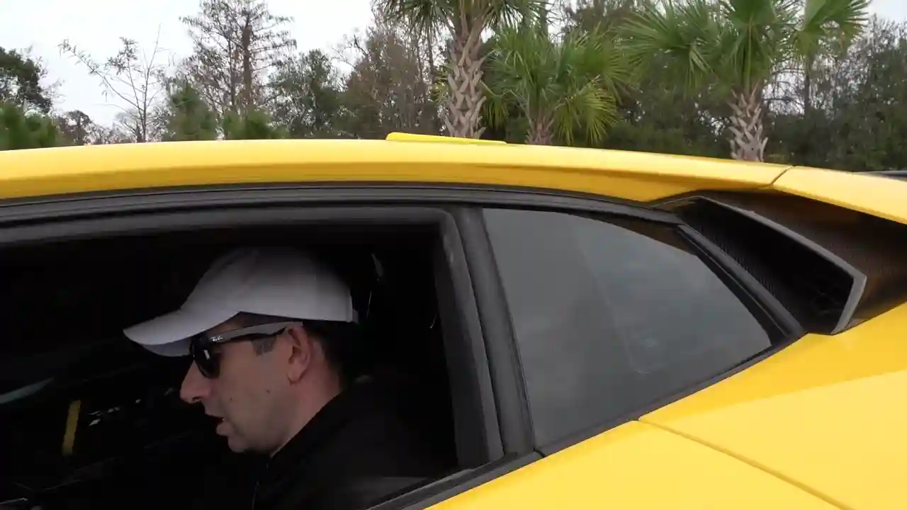 cars-and-coffee-at-motor-enclave-a-petrolheads-paradise-with-pagani-hypercars-and-classic-corvettes