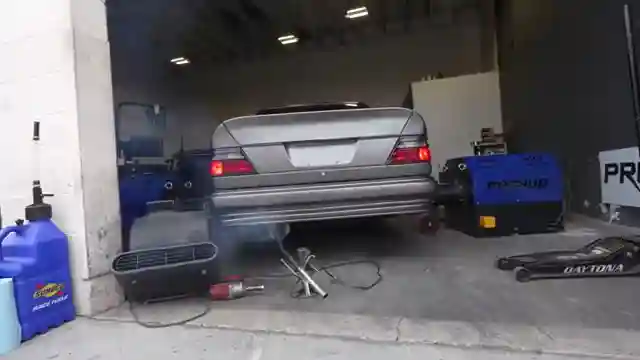 abandoned-mercedes-rebuild-custom-exhaust-widebody-kit-418-hp-dyno-run