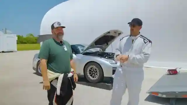 high-speed-showdown-bugatti-chiron-ss-dominates-rematch-at-kennedy-space-center