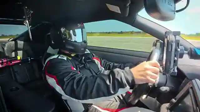 high-speed-showdown-bugatti-chiron-ss-dominates-rematch-at-kennedy-space-center