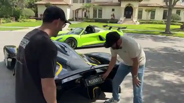 ultimate-hypercar-showdown-aston-martin-valkyrie-vs-hennessy-venom-f5
