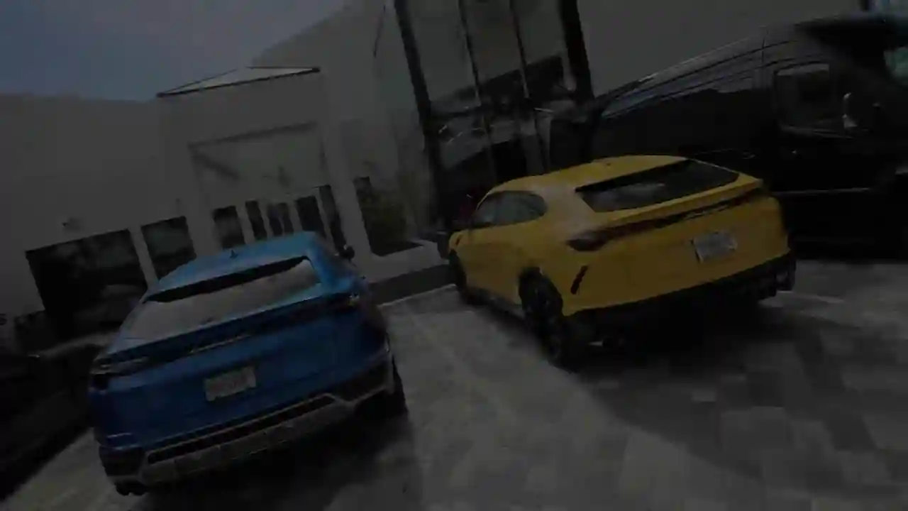 hypercar-extravaganza-thestradmans-epic-adventure-in-florida