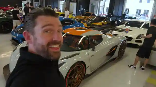 dubai-hypercar-culture-yas-marina-f1-circuit-thrills
