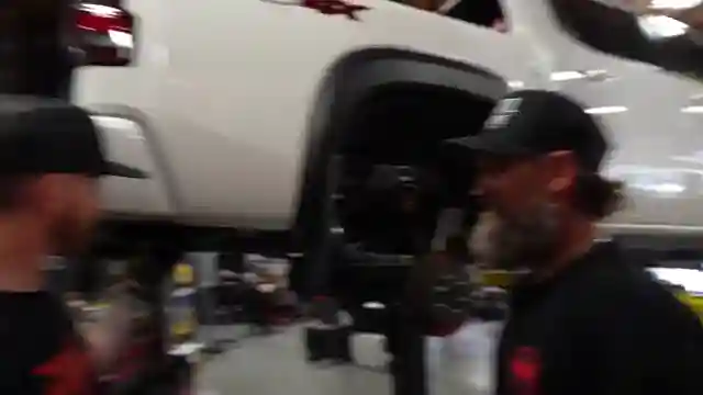 transforming-a-2025-nissan-frontier-pro-4x-with-nismo-upgrades