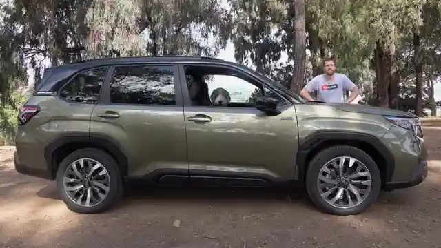 2025-subaru-forester-hybrid-efficiency-and-style-in-a-practical-package