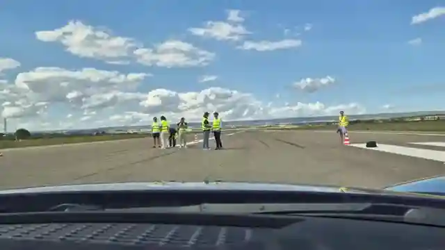 ultimate-hypercar-drag-races-supercar-owners-circle-event-highlights
