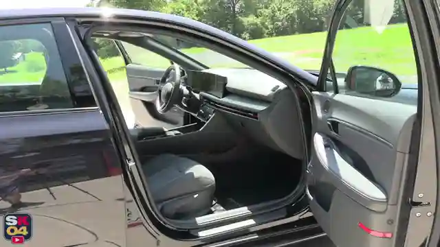 2025-hyundai-sonata-inline-review-turbocharged-performance-and-premium-features