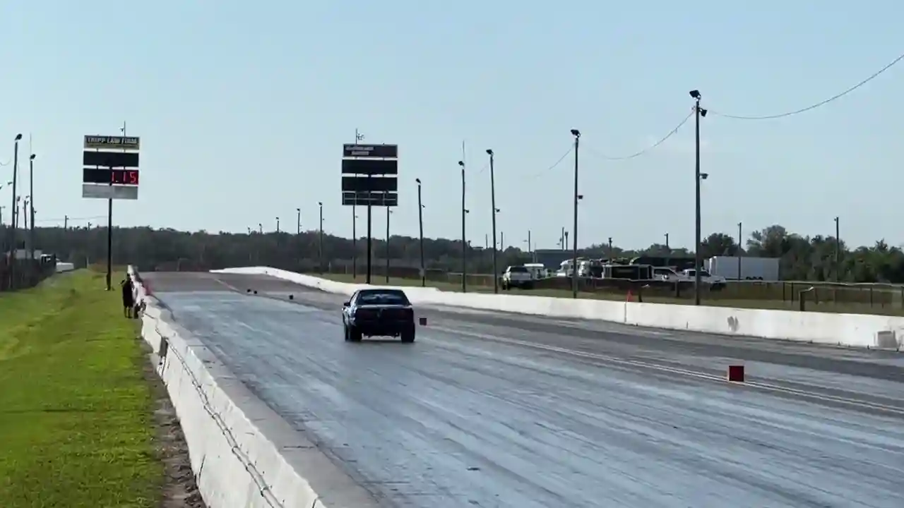 mcflurrys-drag-strip-pursuit-chasing-the-six-second-quarter-mile-run