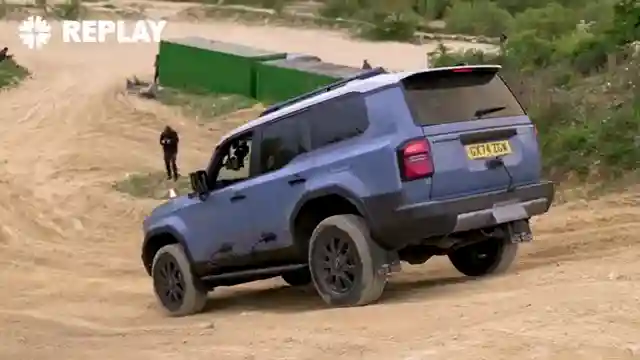 off-road-showdown-new-toyota-land-cruiser-dominates-v8-in-challenges