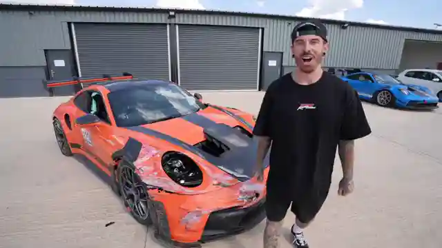 race-against-time-rebuilding-a-gt3-rs-for-mr-jww-in-24-hours