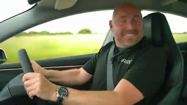 tesla-model-3-vs-hyundai-ioniq-5-electrifying-drag-race-showdown