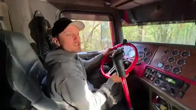 whistlindiesel-peterbilt-purchase-road-rage-and-cybertruck-tug-of-war