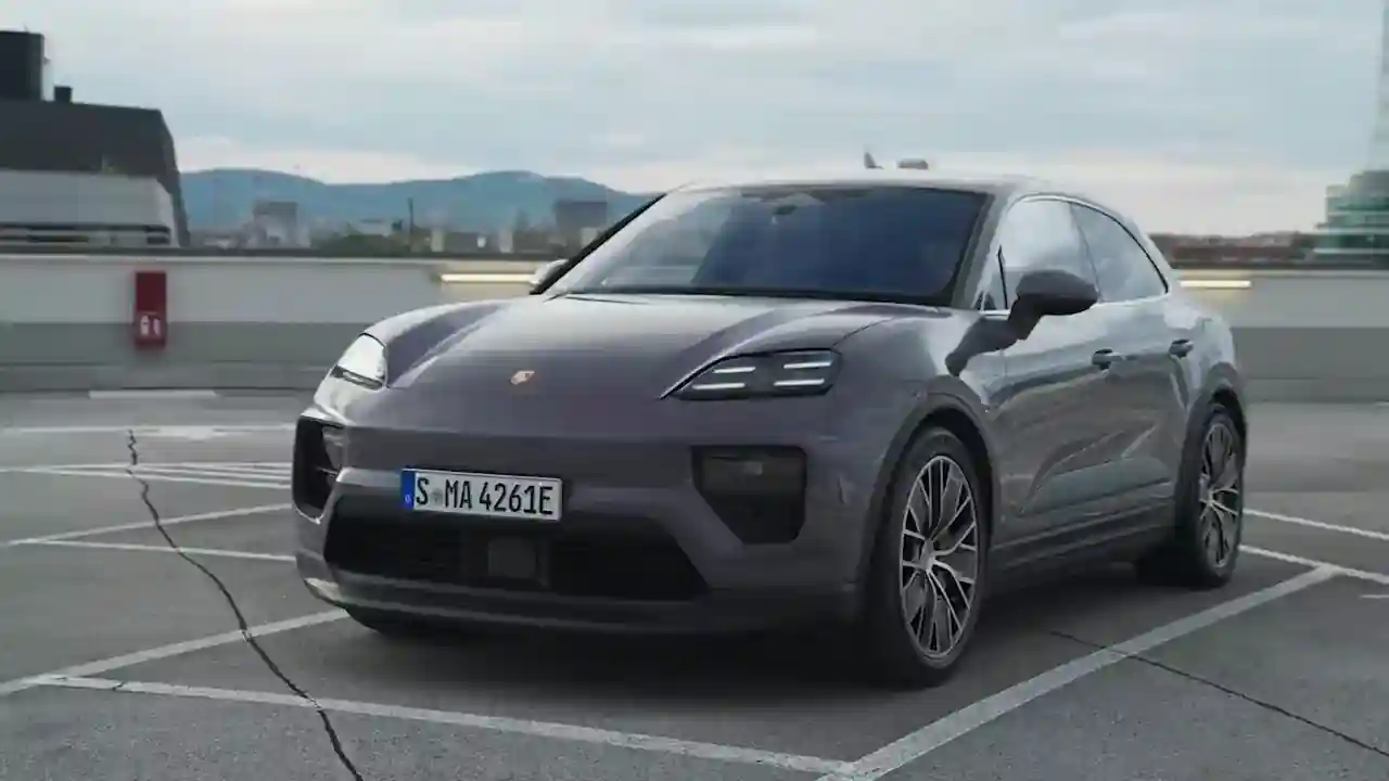 the-all-new-porsche-macan-power-technology-and-the-electric-revolution