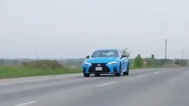 2025-lexus-is-500-review-power-design-and-performance-highlights