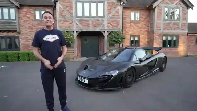 mclaren-p1-thrills-speed-tests-on-uk-road-silverstone-challenge