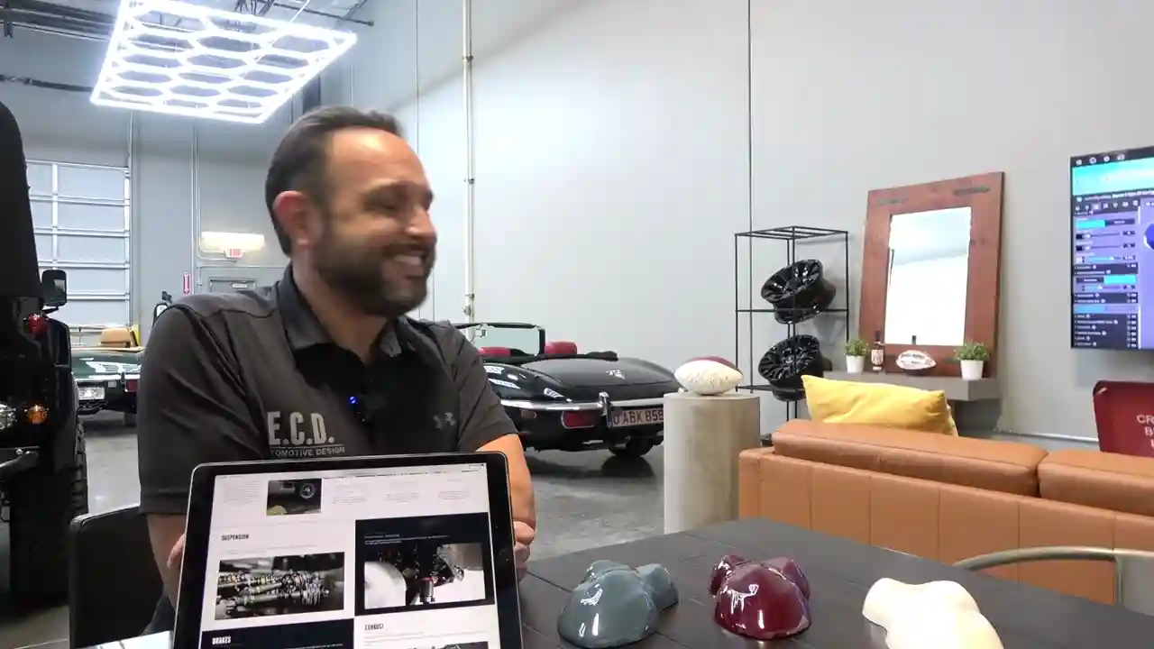 customizing-the-jaguar-e-type-a-dream-come-true-at-ecd-auto-design