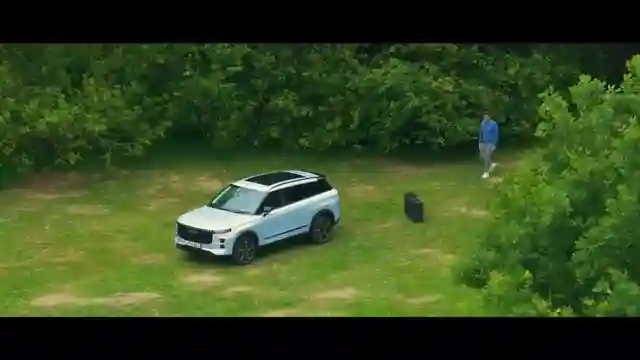 exploring-the-stylish-jq7-a-feature-packed-midsize-suv