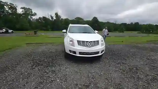 humorous-review-2015-cadillac-srx-critique