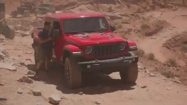 motortrend-channel-easter-jeep-safari-rock-crawling-finale-in-moab