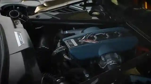 2025-corvette-zr1-powerhouse-performance-and-track-dominance