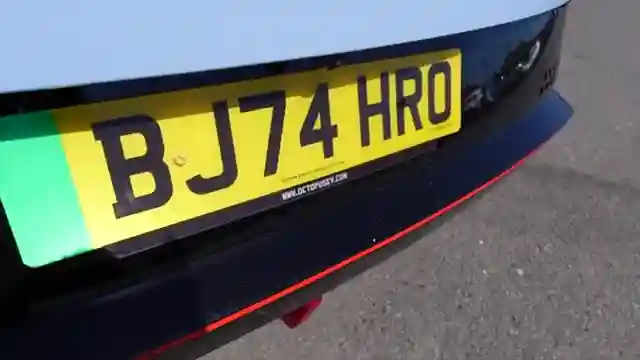 archie-hamilton-racing-thrilling-rma-track-day-at-donington-park