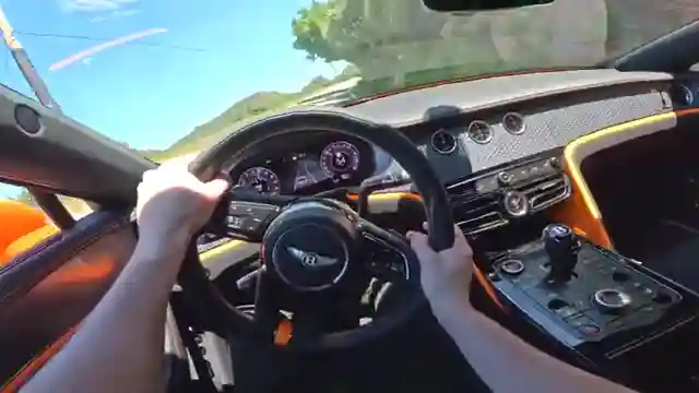 2025-bentley-flying-spur-speed-power-luxury-and-elegance