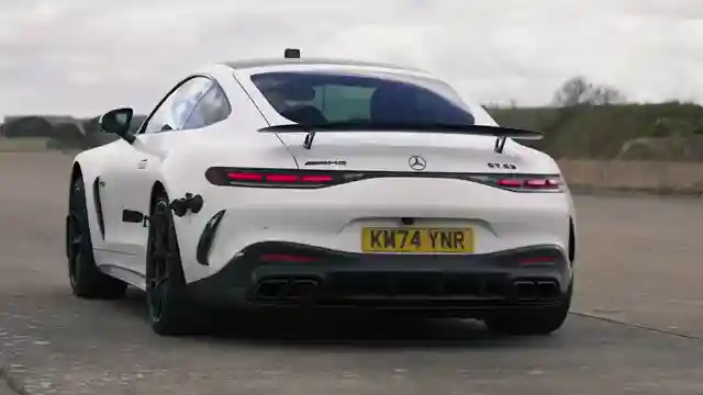 ranking-luxury-car-brands-fastest-vs-slowest-models-revealed