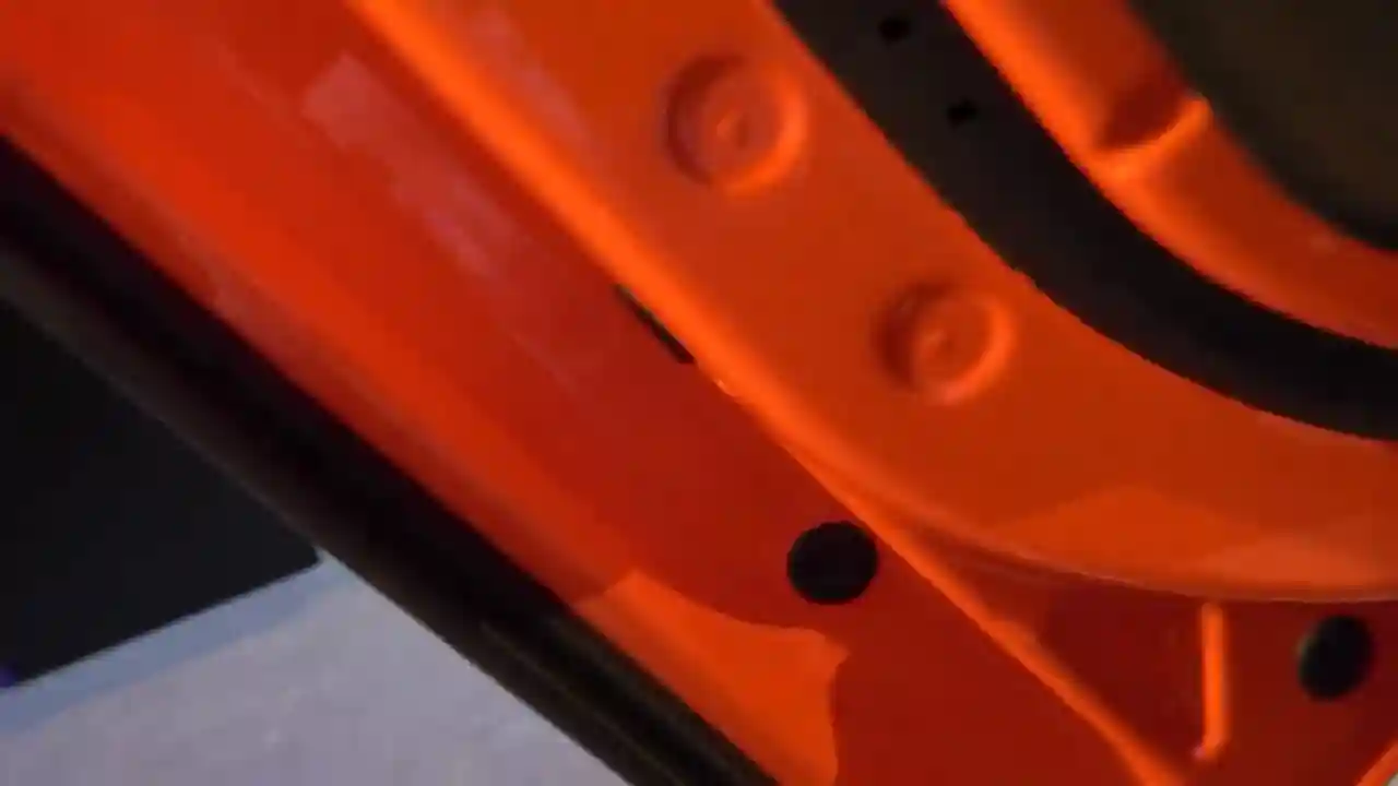 unleashing-the-power-lamborghini-revolutio-the-ultimate-plug-in-hybrid-supercar