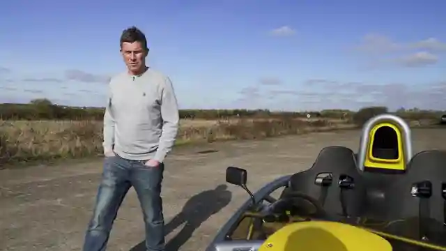 ultimate-aerial-atom-drag-race-atom-4-dominates-quarter-mile-showdown