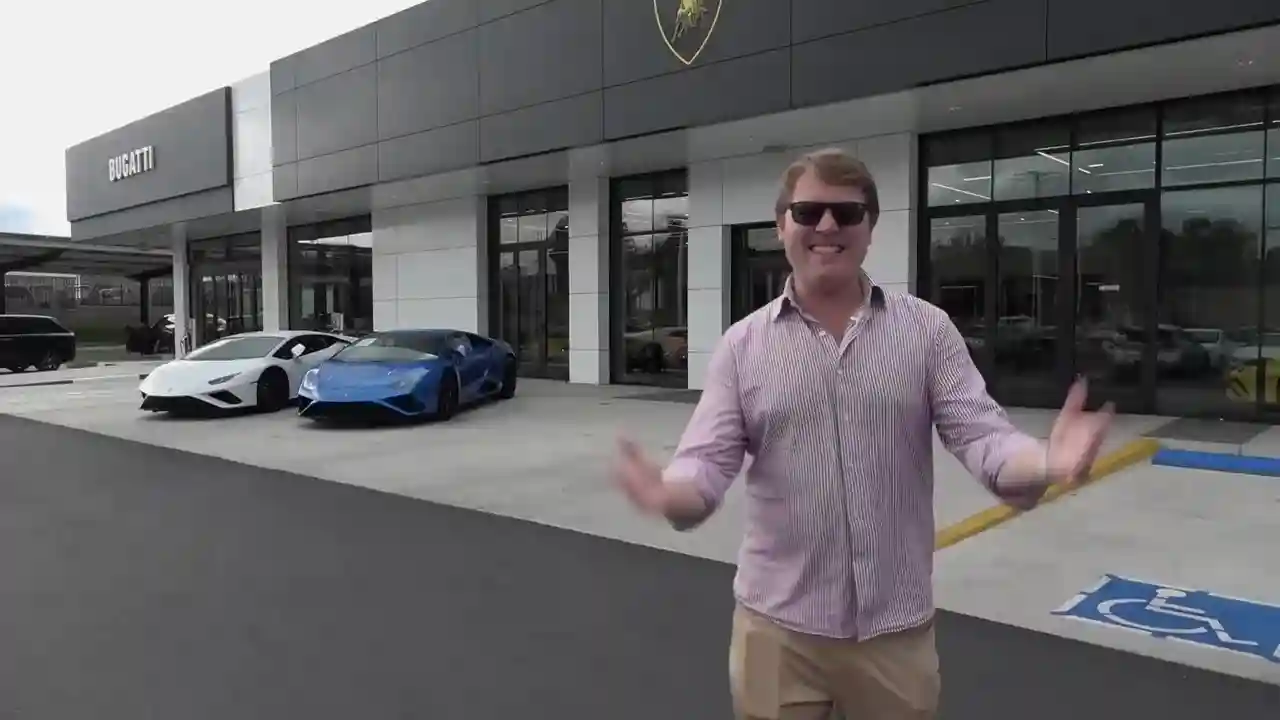 reuniting-with-alejandro-exploring-the-lamborghini-huracan-stato-at-the-showroom