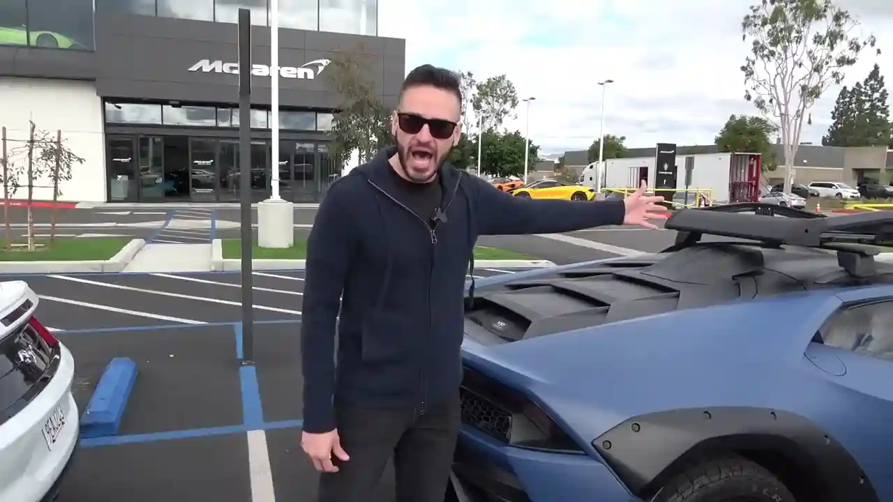 reuniting-with-alejandro-exploring-the-lamborghini-huracan-stato-at-the-showroom