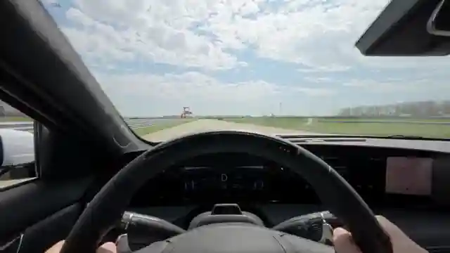 unleashing-luxury-and-performance-cadillac-ct5v-blackwing-review
