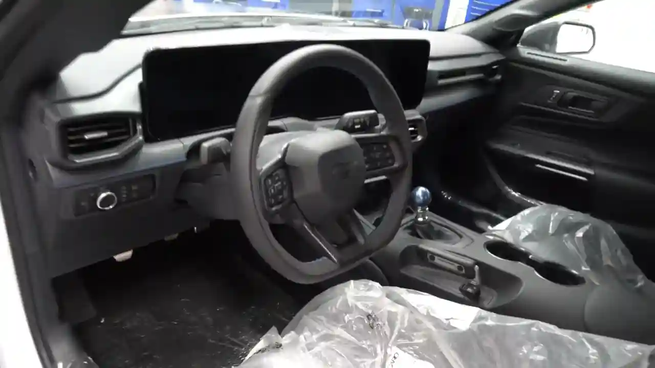shmee150-collects-new-ford-mustang-dark-horse-a-transatlantic-adventure