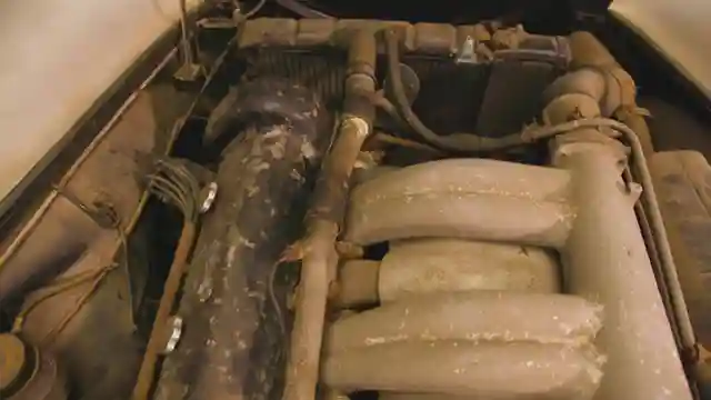 rare-1956-mercedes-benz-alloy-gullwing-uncovered-in-junkyard