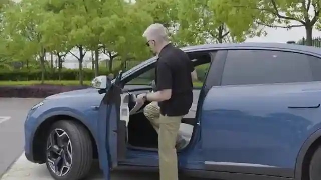 exploring-the-envo-l60-neos-luxurious-electric-suv-rivaling-tesla