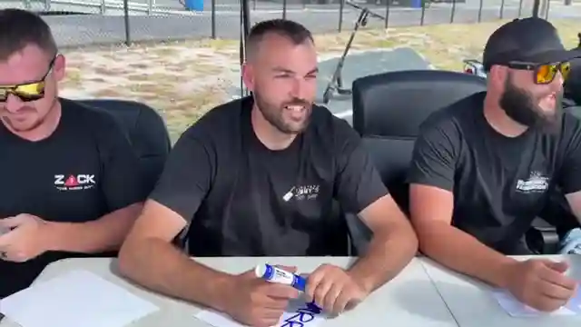 cleetus-mcfarland-drag-racing-competition-sponsored-by-chomps